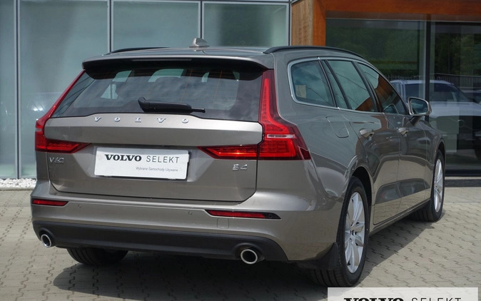 Volvo V60 cena 144900 przebieg: 52416, rok produkcji 2021 z Rymanów małe 596